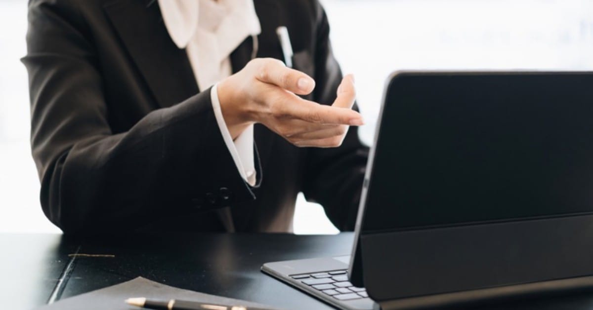 No tribunal virtual, a liturgia da audiência continua a mesma